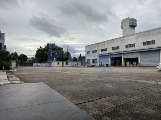 嘉定区刘翔公路厂房出租